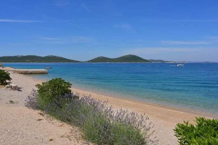 Eden Lady Mobile Home, Croatia, ドラゲ エクステリア 写真
